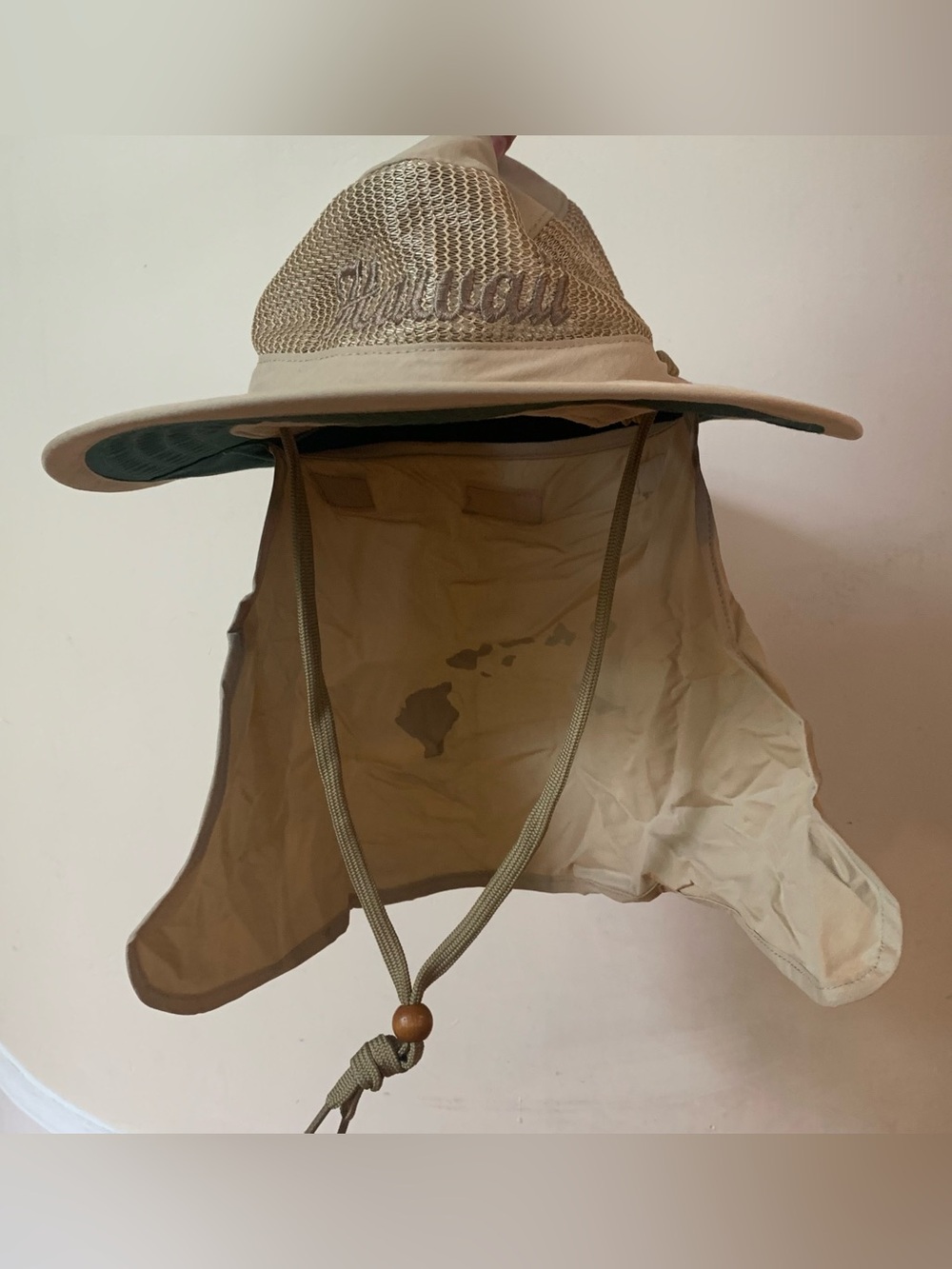Dorfman Pacific Hawaii hiking hat with neck flap in tan size L